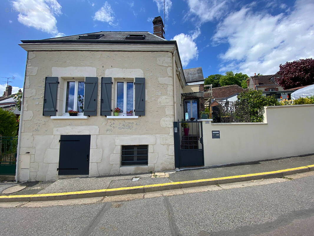 Maison à LA FERTE-BERNARD