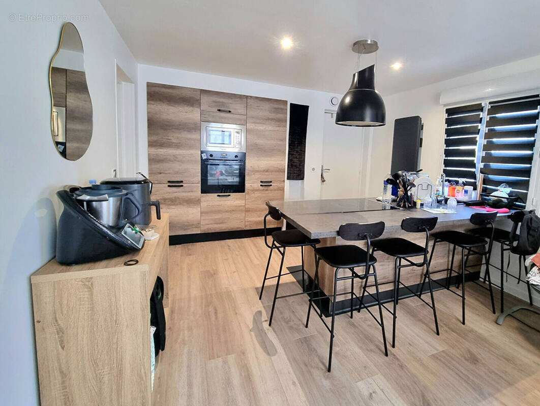 Appartement à MERIEL