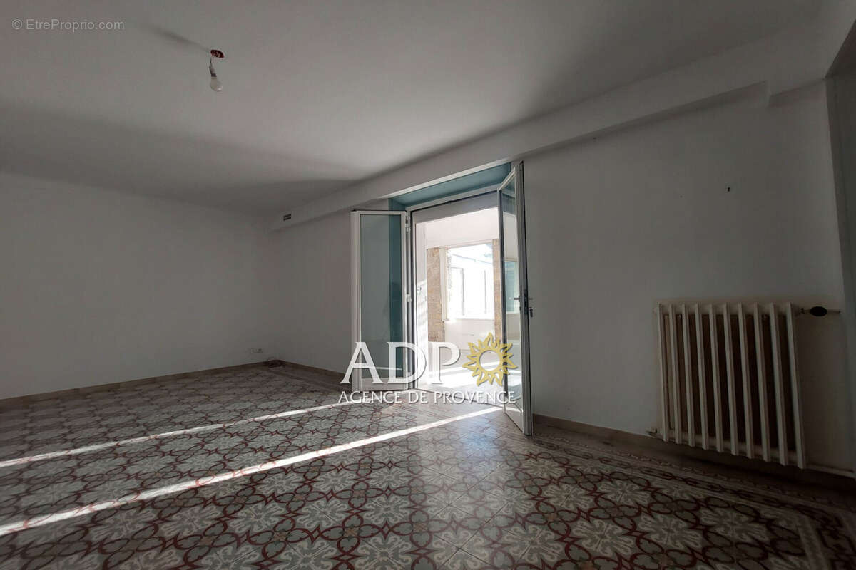Appartement à MANDELIEU-LA-NAPOULE