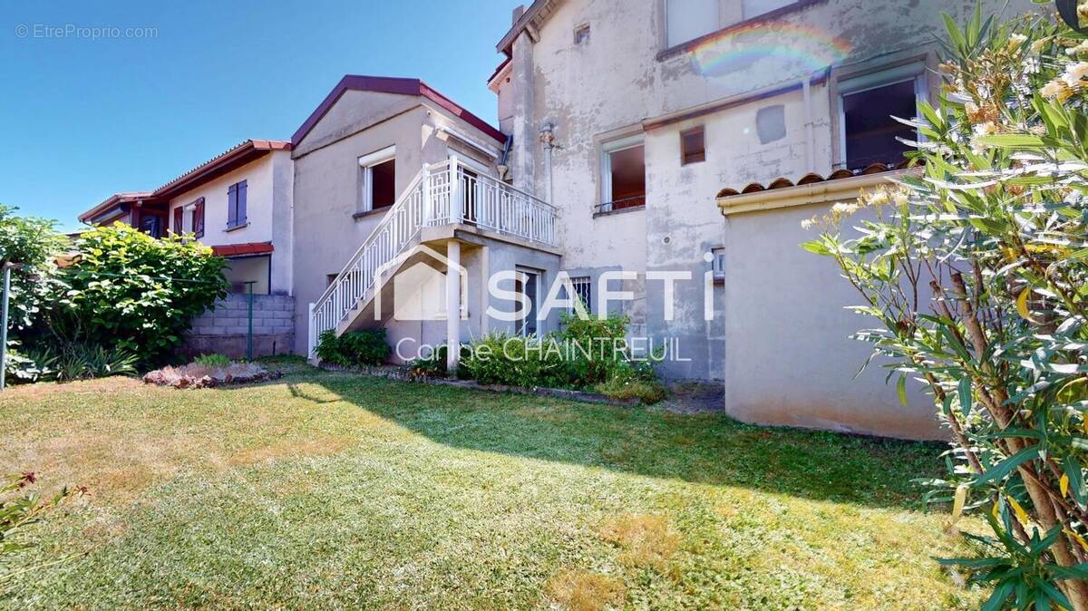 Photo 1 - Appartement à BRON
