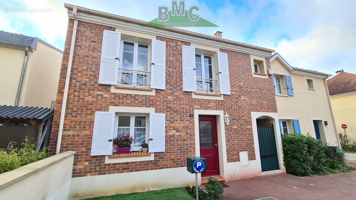 Maison à LE PLESSIS-BOUCHARD