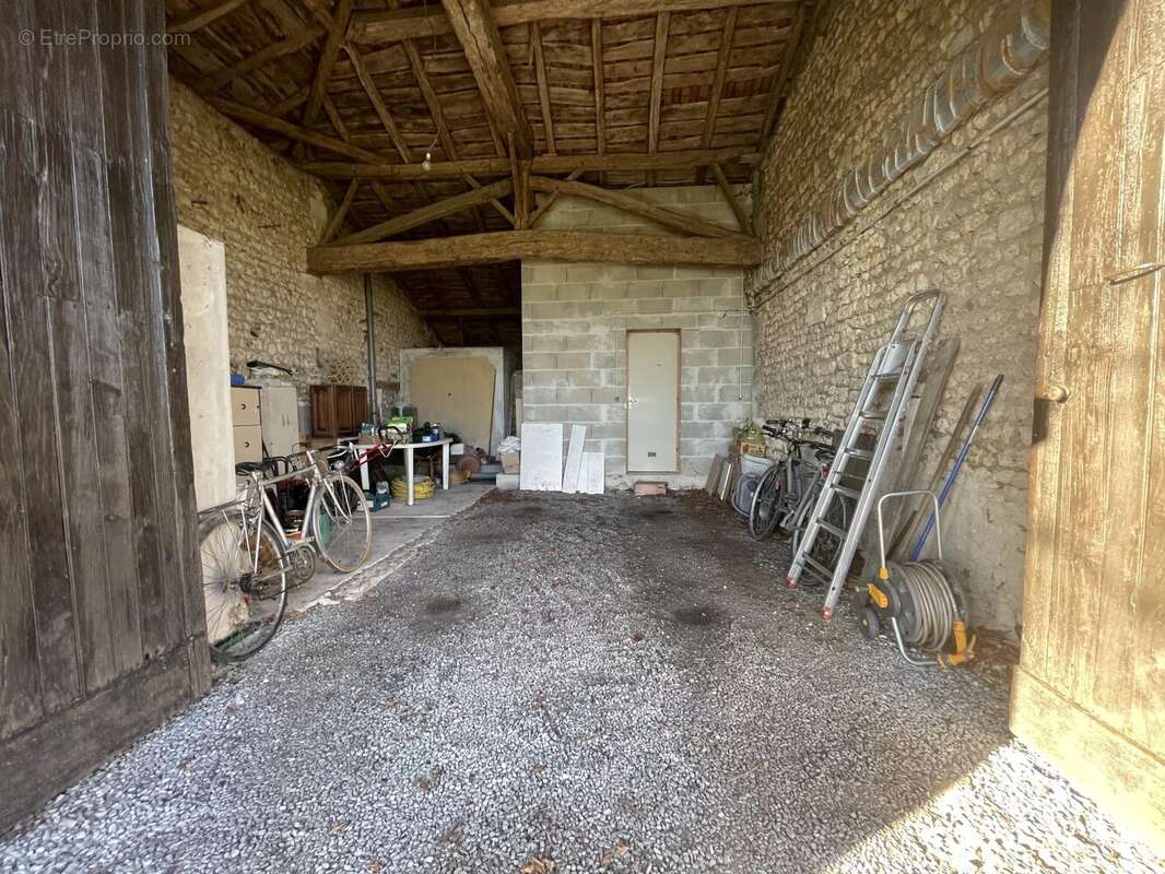 Maison à PEREUIL