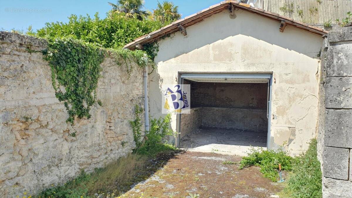 Parking à ANGOULEME