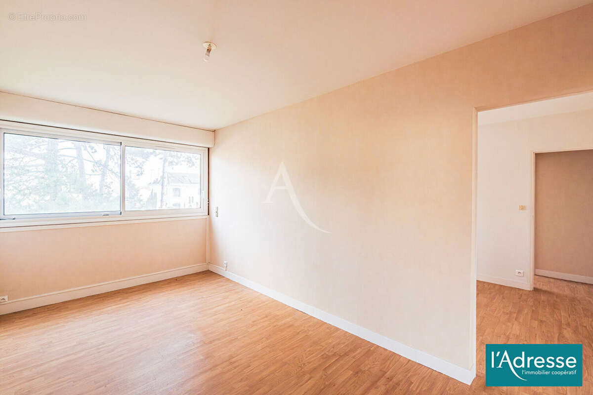 Appartement à TINQUEUX
