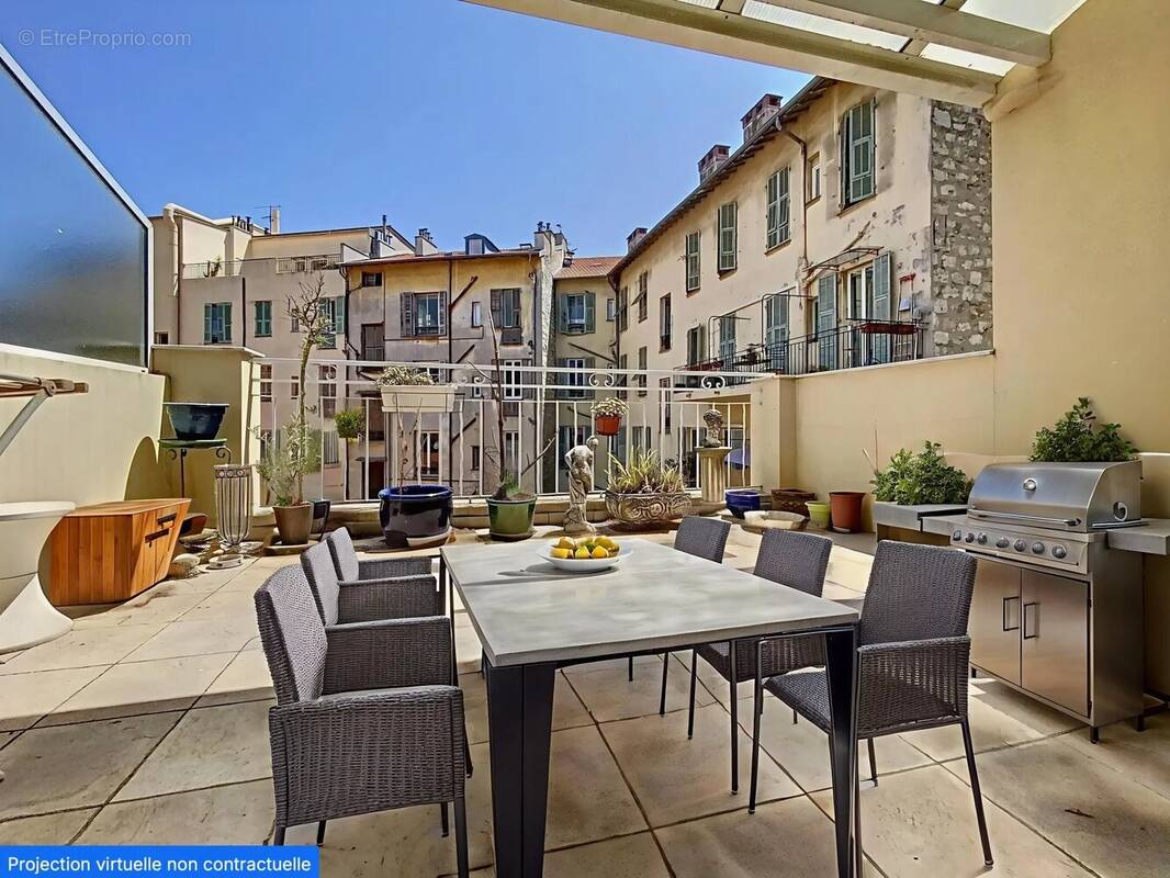 Appartement à NICE