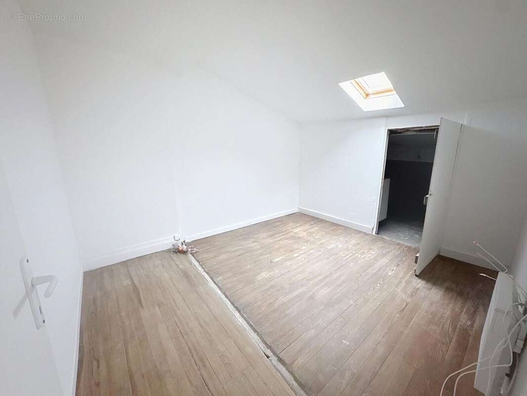 Photo 4 - Maison à LA SAUVE
