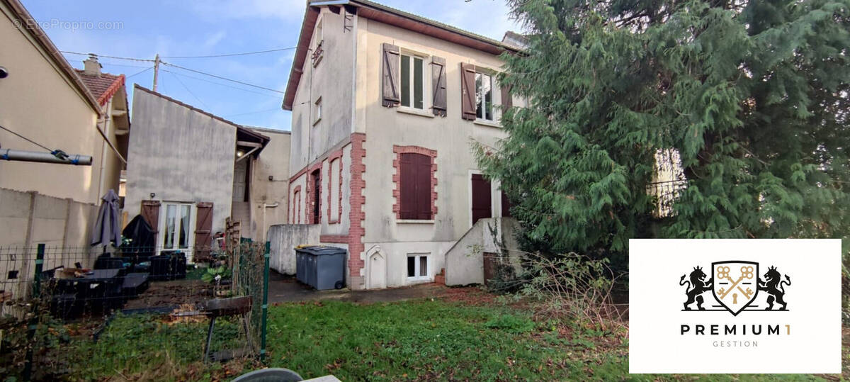 Maison à GOUSSAINVILLE