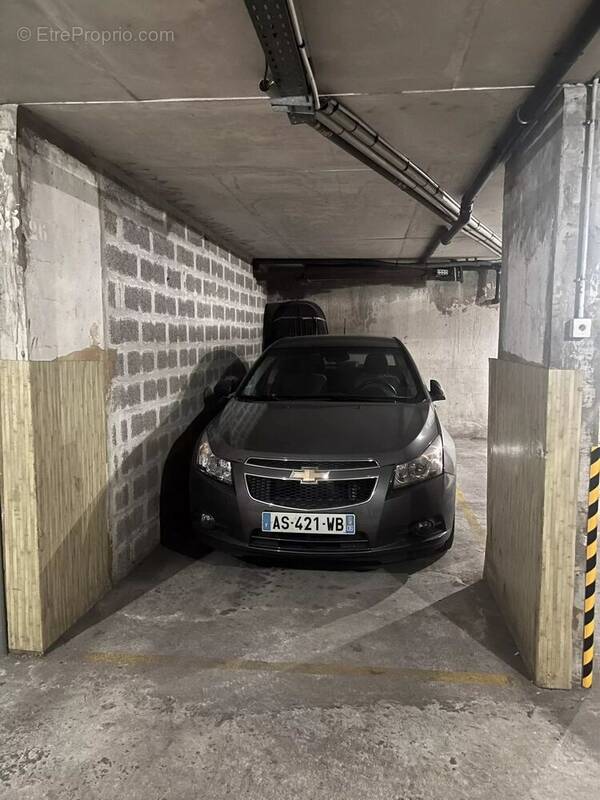 Parking à NICE