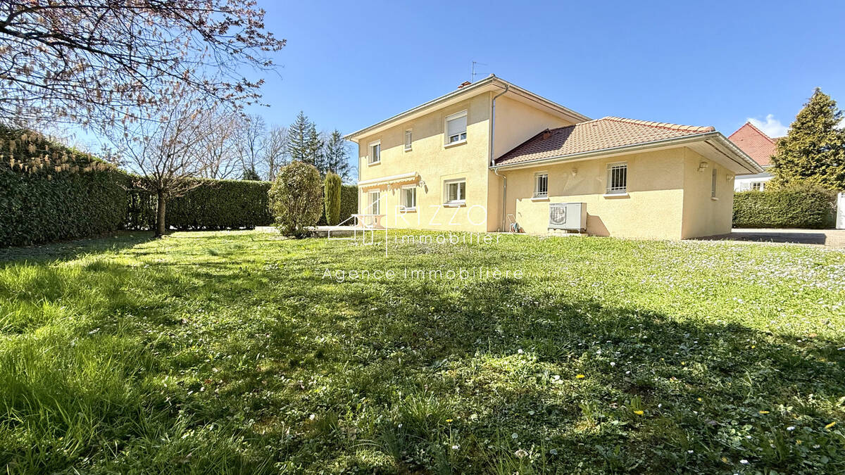Maison à PREVESSIN-MOENS
