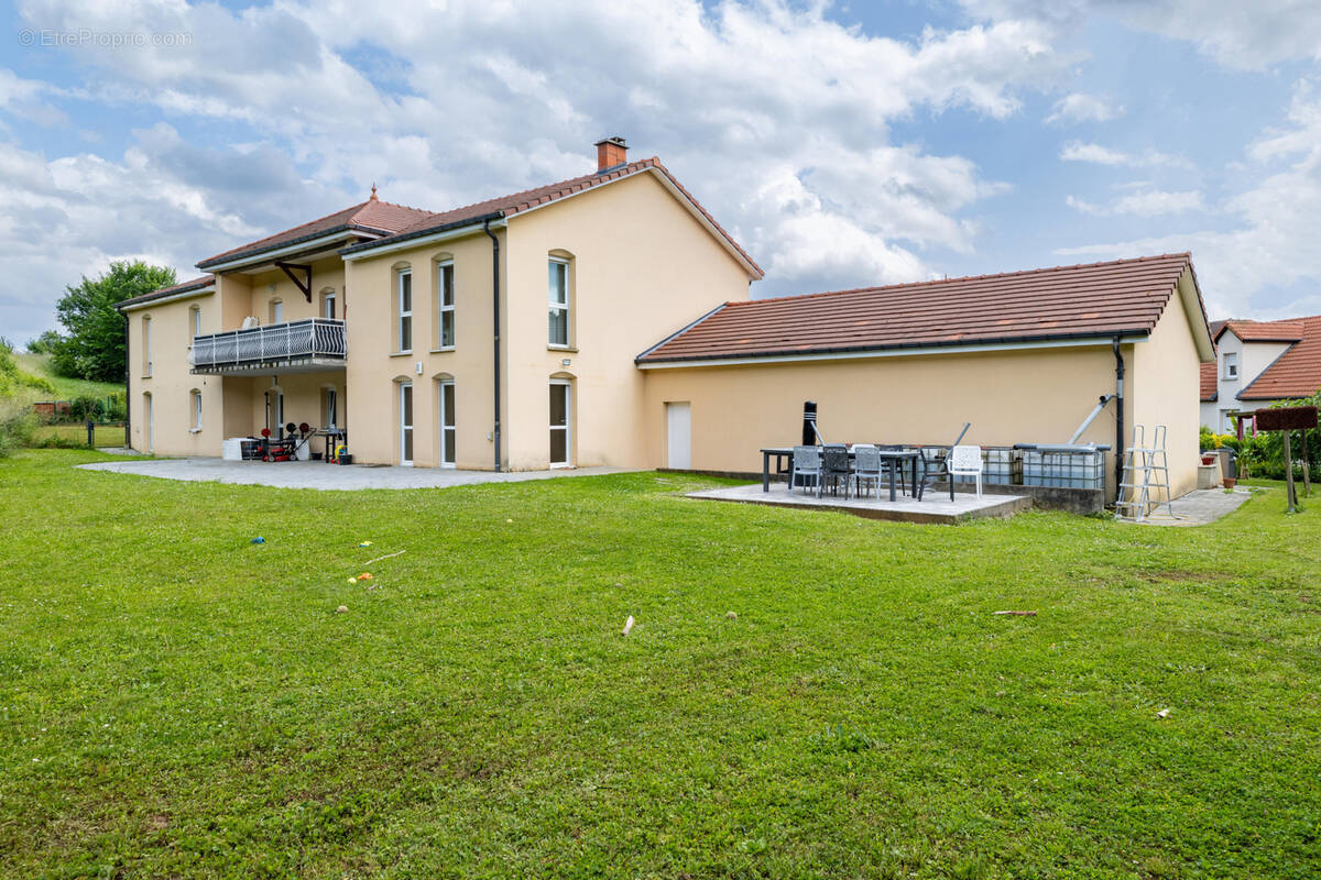 Maison à BRIEY