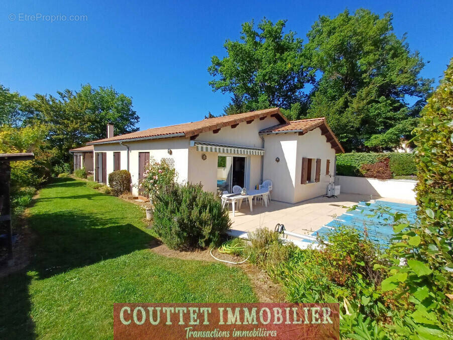 Maison à CHABANAIS