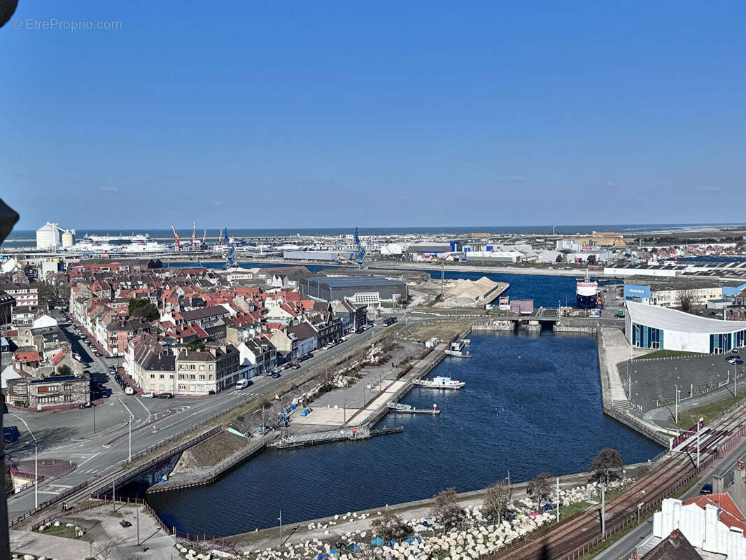 Commerce à CALAIS