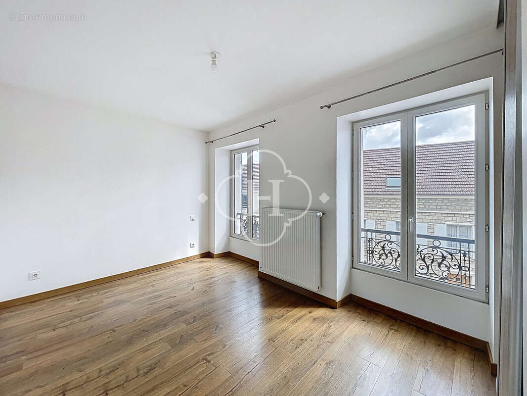 Appartement à MAULE