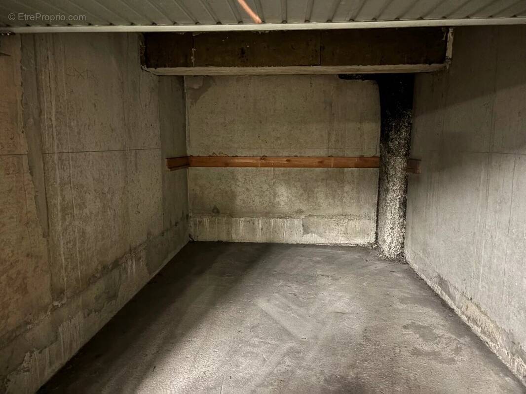 Parking à LYON-3E