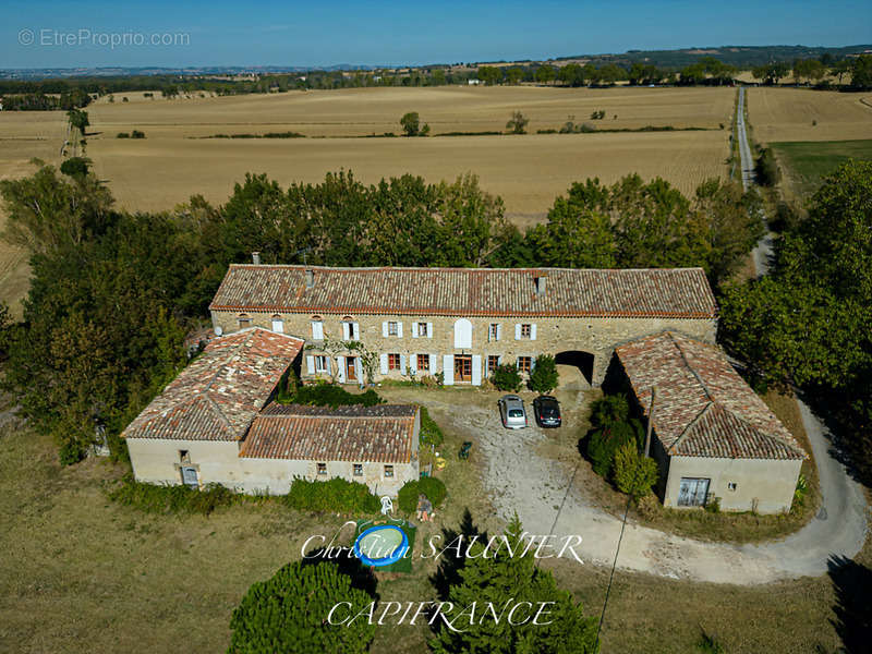 Maison à LA POMAREDE