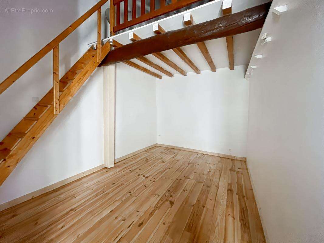 Maison à LESPIGNAN