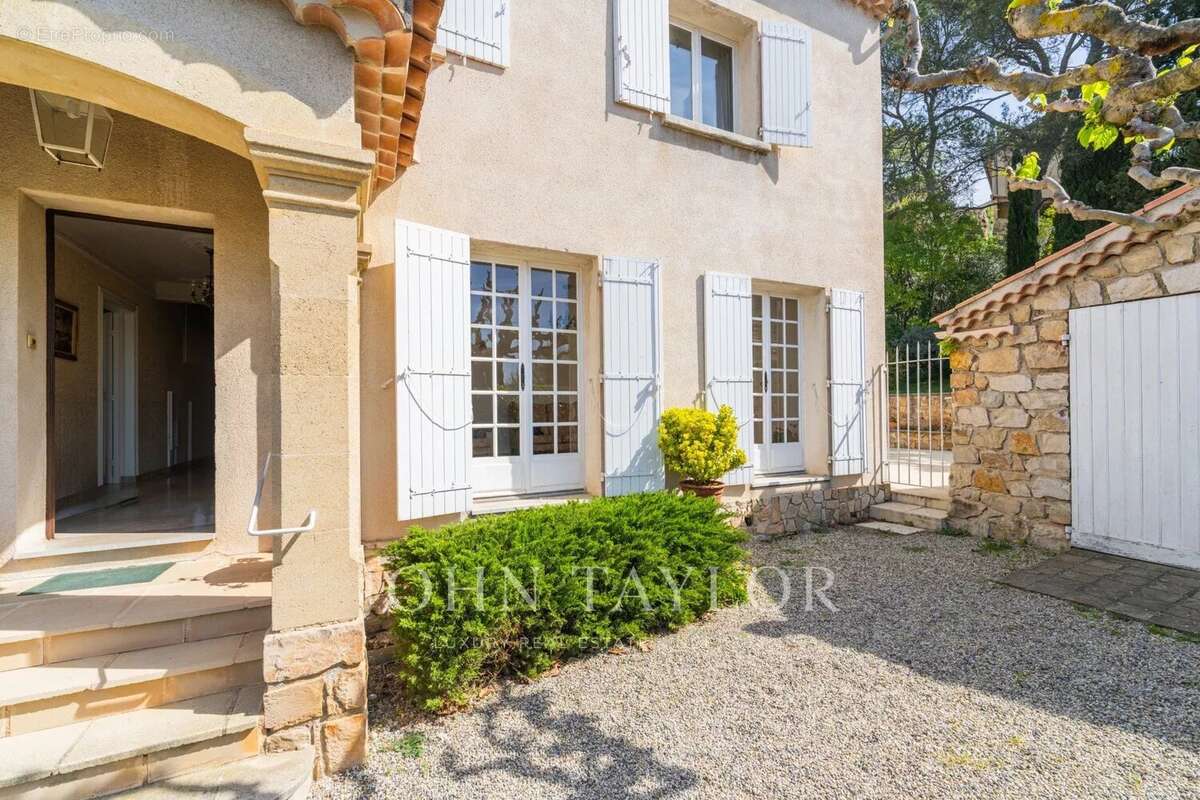 Maison à AIX-EN-PROVENCE