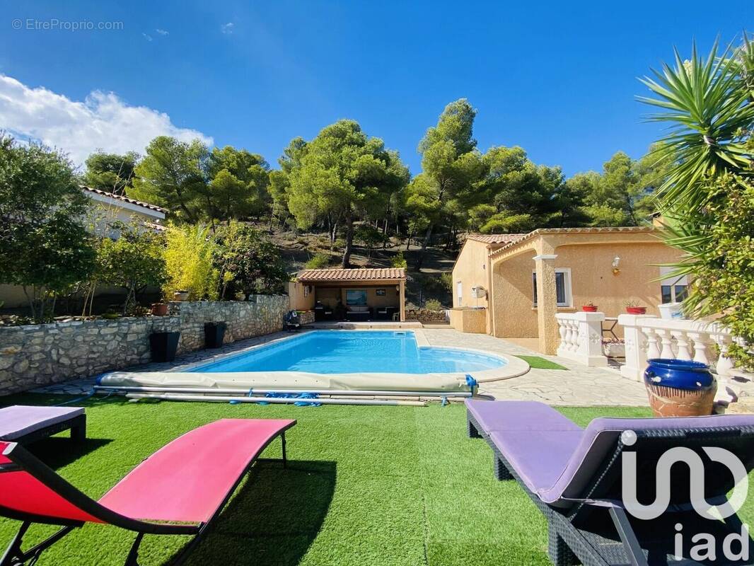 Photo 1 - Maison à ROQUEFORT-DES-CORBIERES