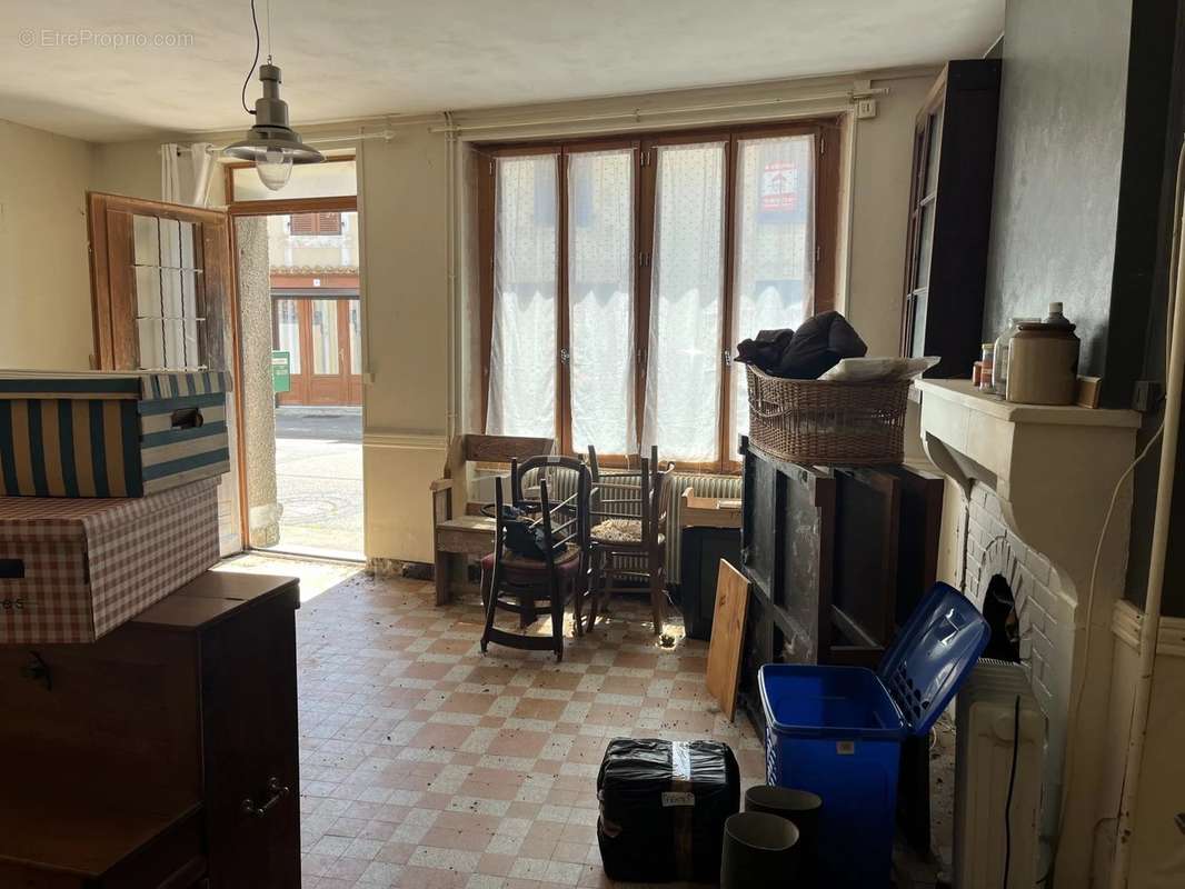 Maison à LATHUS-SAINT-REMY