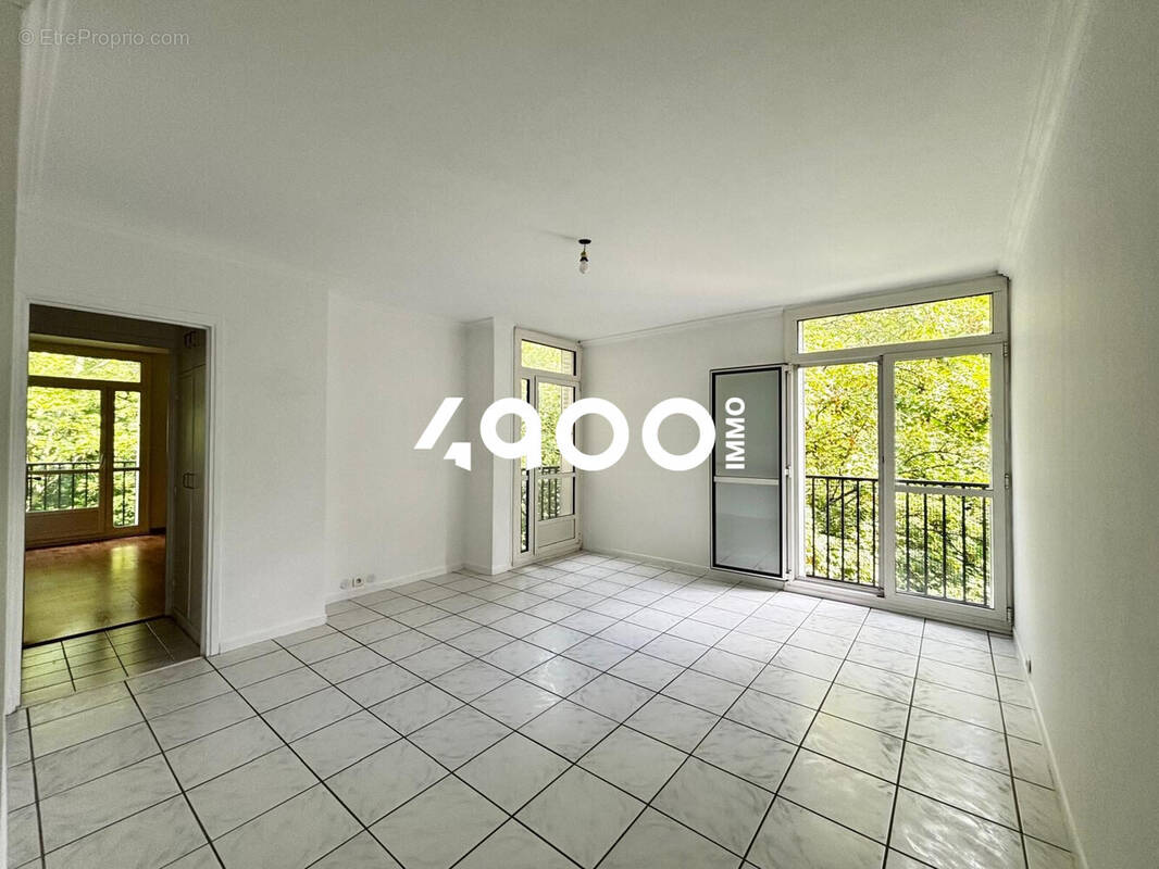 Appartement à RIS-ORANGIS