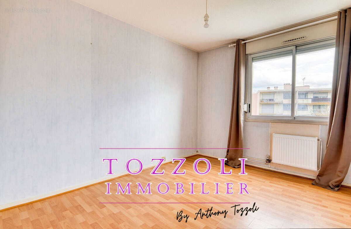 Appartement à LA VERPILLIERE