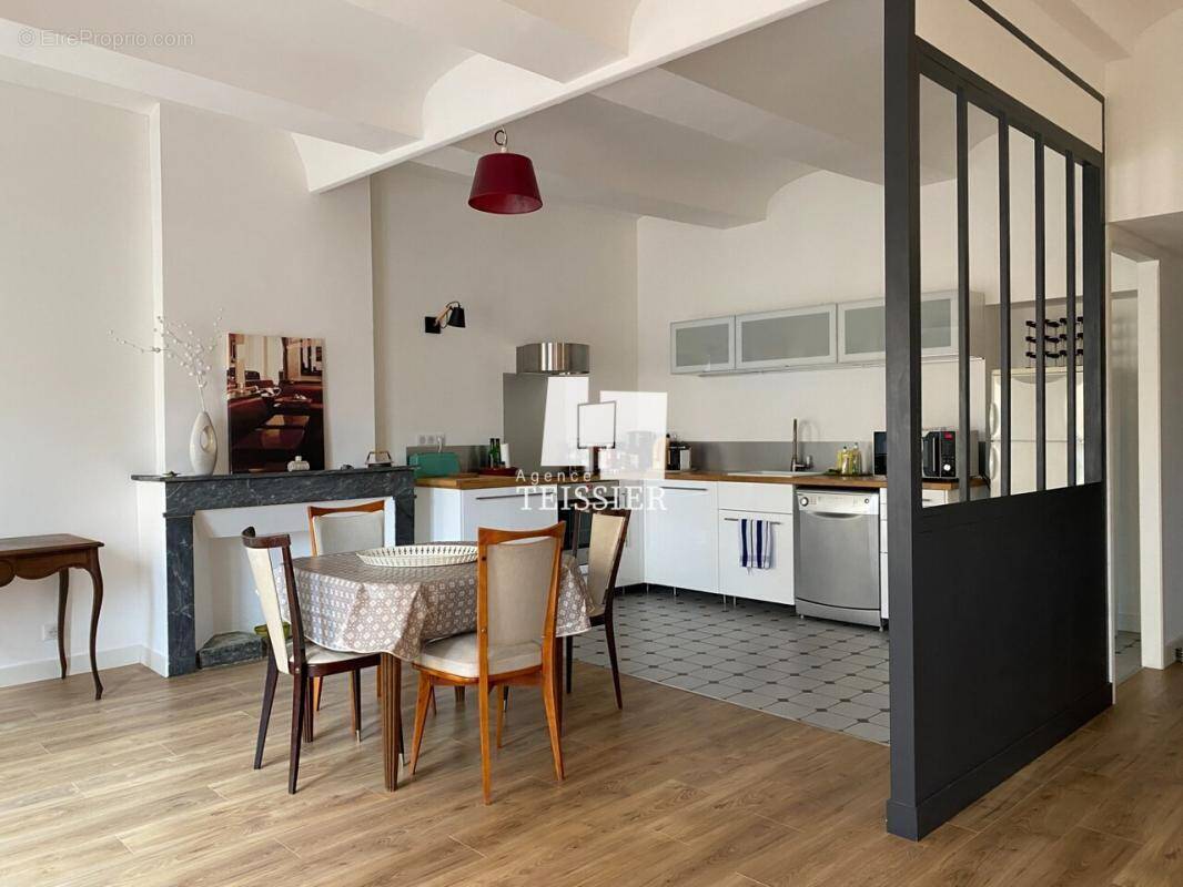 Appartement à LES VANS