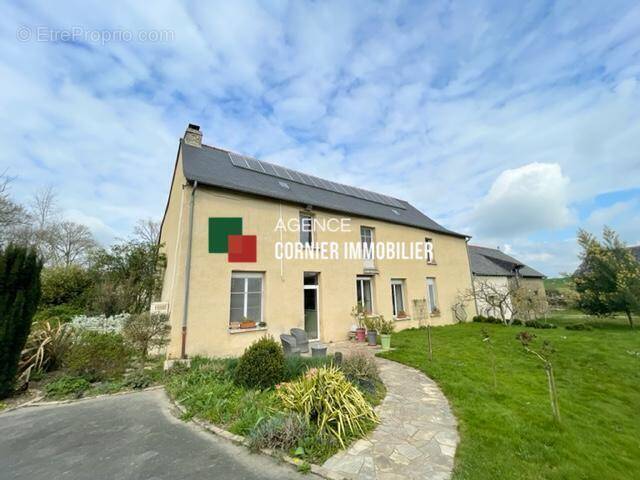 Maison à DOMAGNE