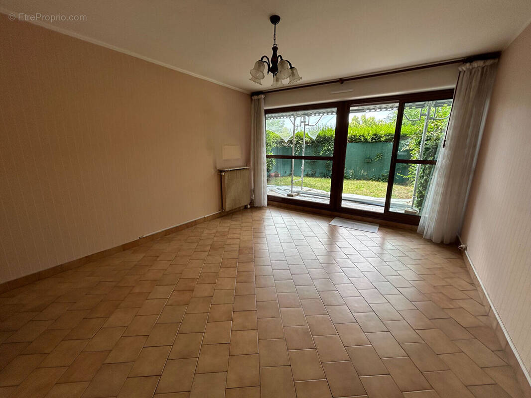 Appartement à LONGJUMEAU