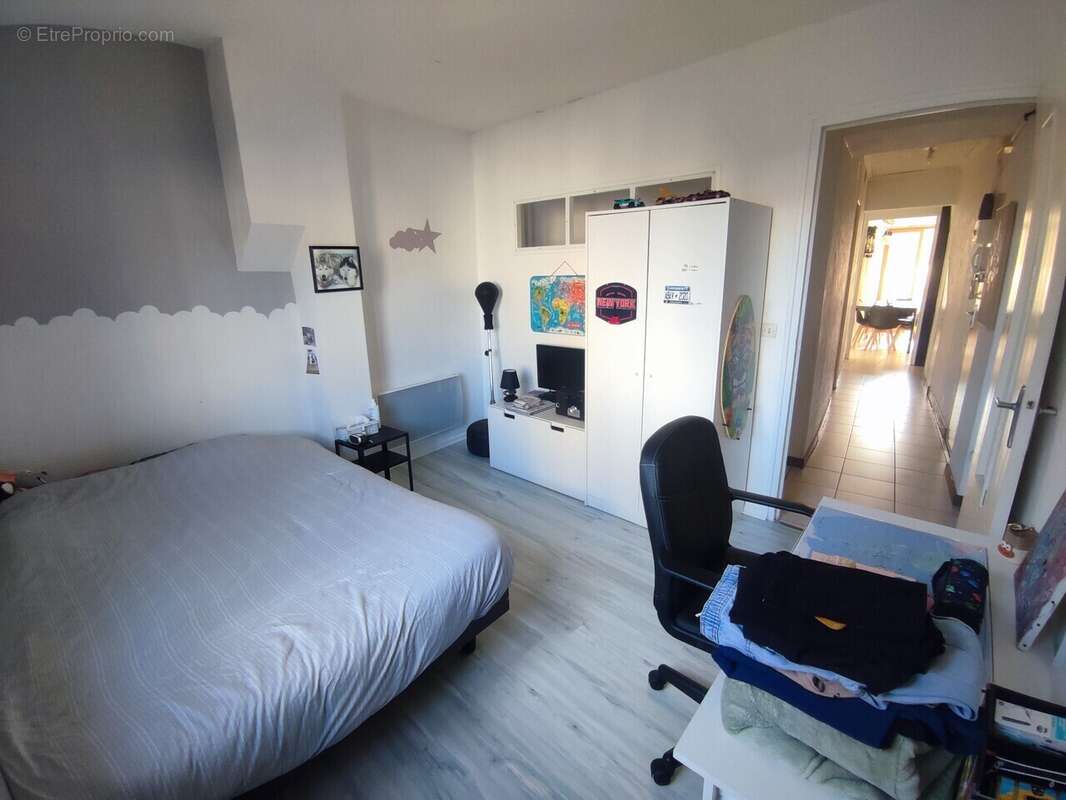 Appartement à SAINT-ANDEOL-LE-CHATEAU