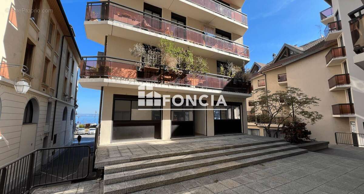 Appartement à EVIAN-LES-BAINS