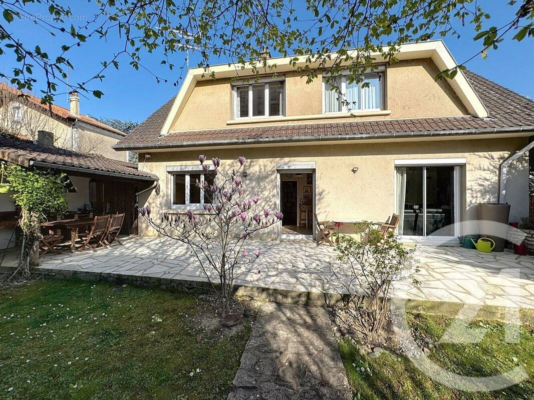 Photo 1 - Maison à THIAIS