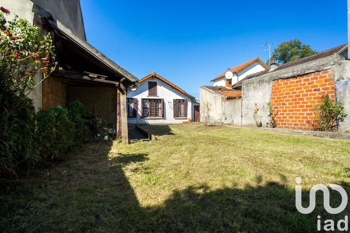 Photo 1 - Maison à VILLIERS-SUR-MARNE