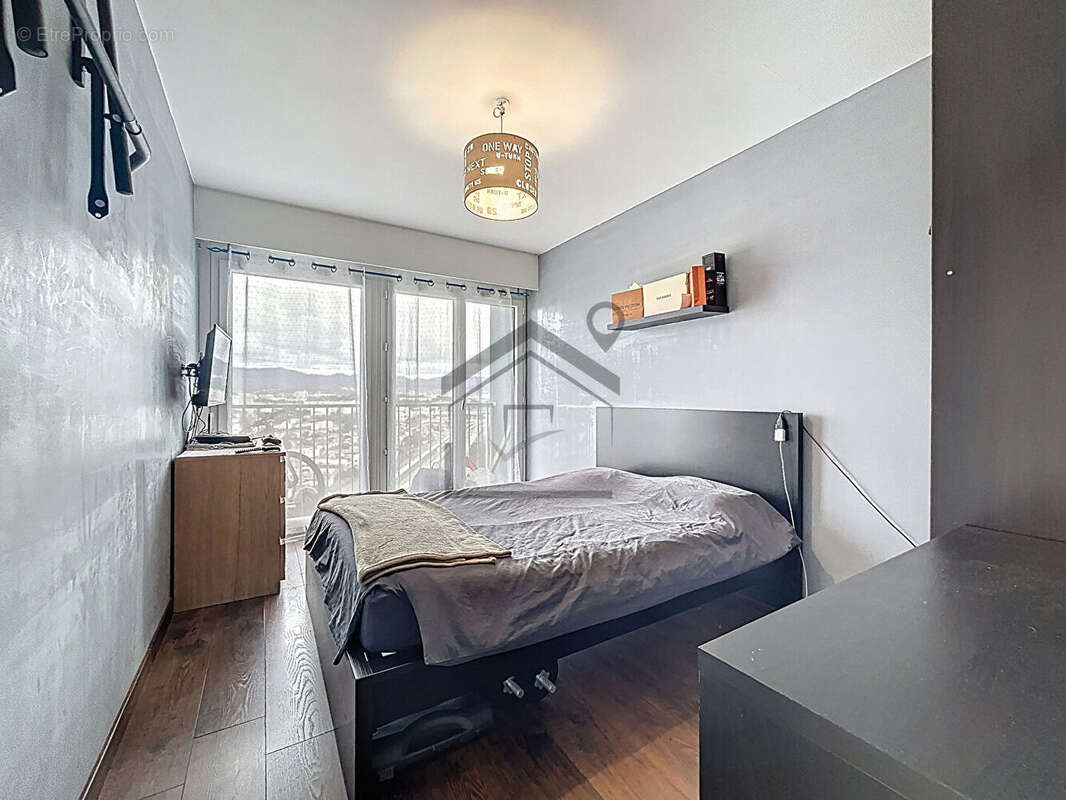 Appartement à MARSEILLE-13E