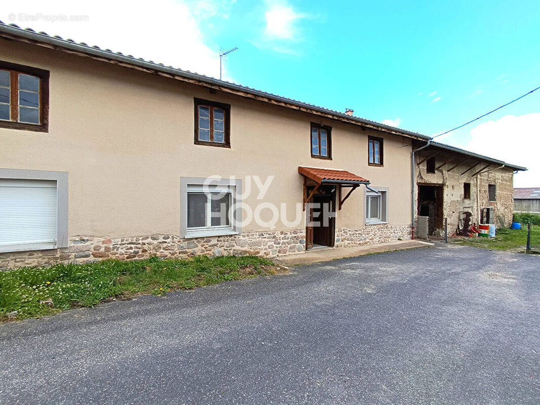 Maison à NERVIEUX