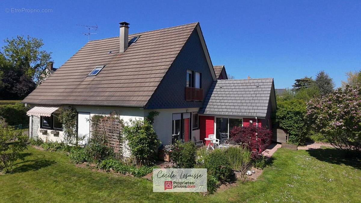 Maison à LILLEBONNE