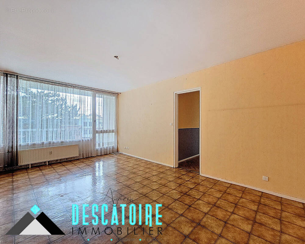 Appartement à LA MADELEINE