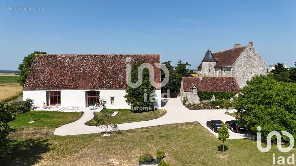 Photo 1 - Maison à CORMERY