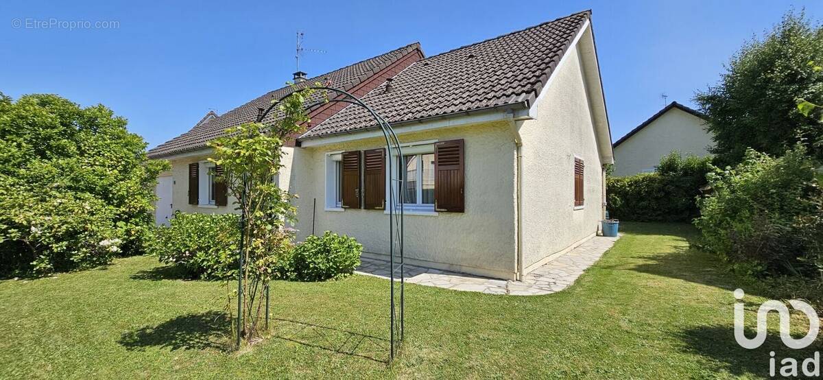 Photo 1 - Maison à BOUFFEMONT