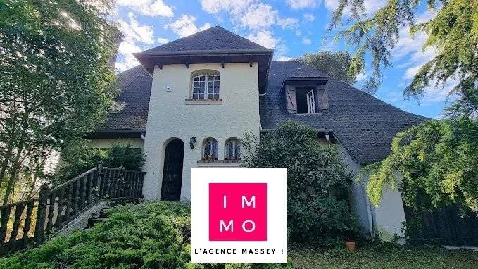 Maison à TARBES