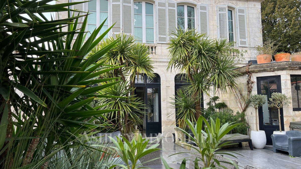Maison à LA ROCHELLE