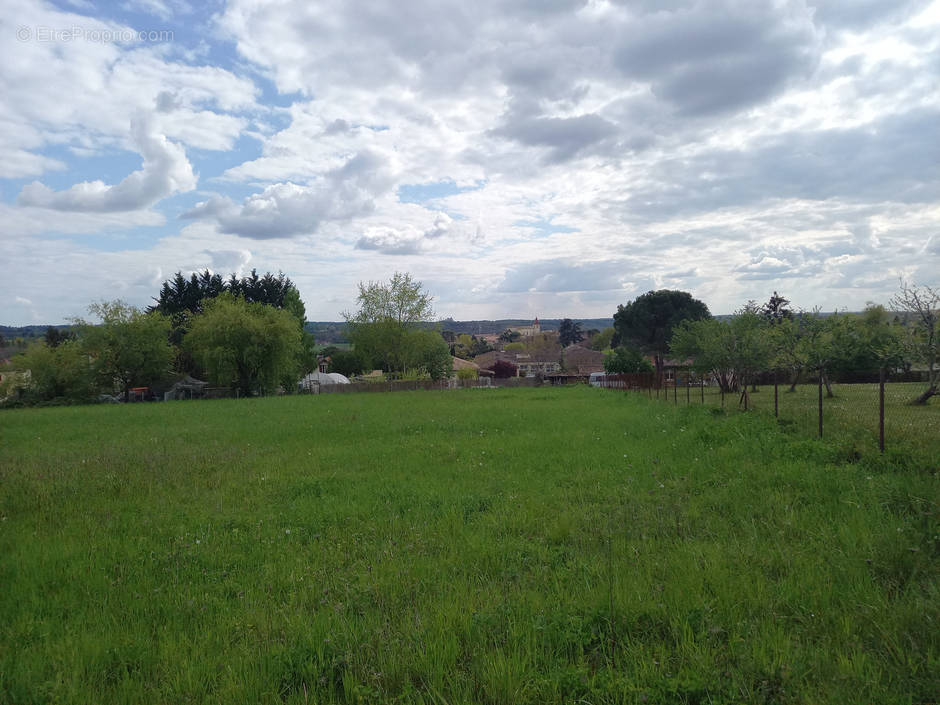 Terrain à CAPDROT