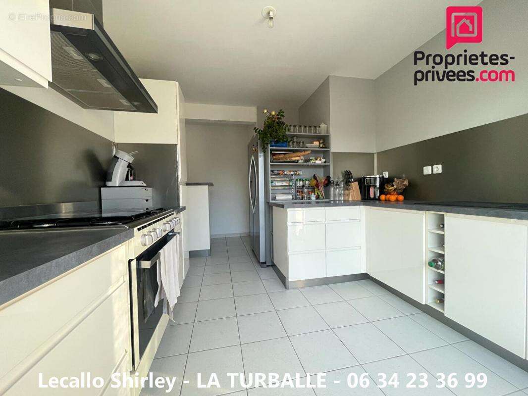 Maison à LA TURBALLE