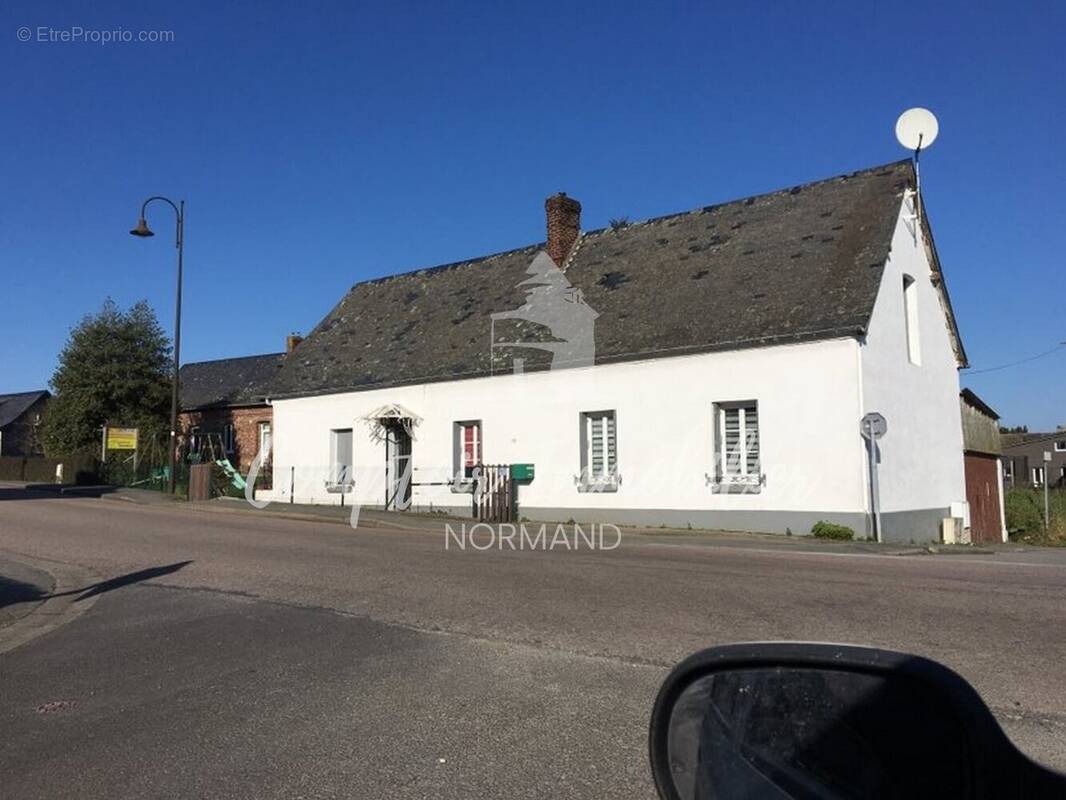 Maison à LUNERAY