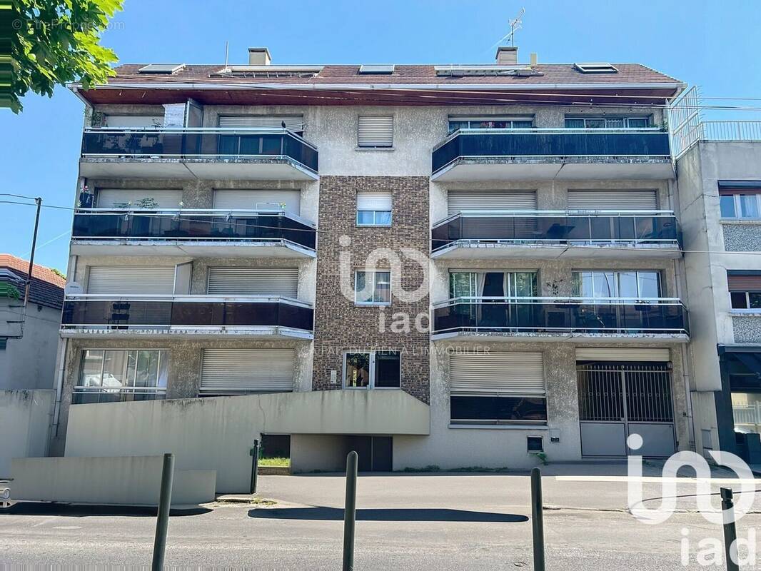Photo 1 - Appartement à LE BLANC-MESNIL