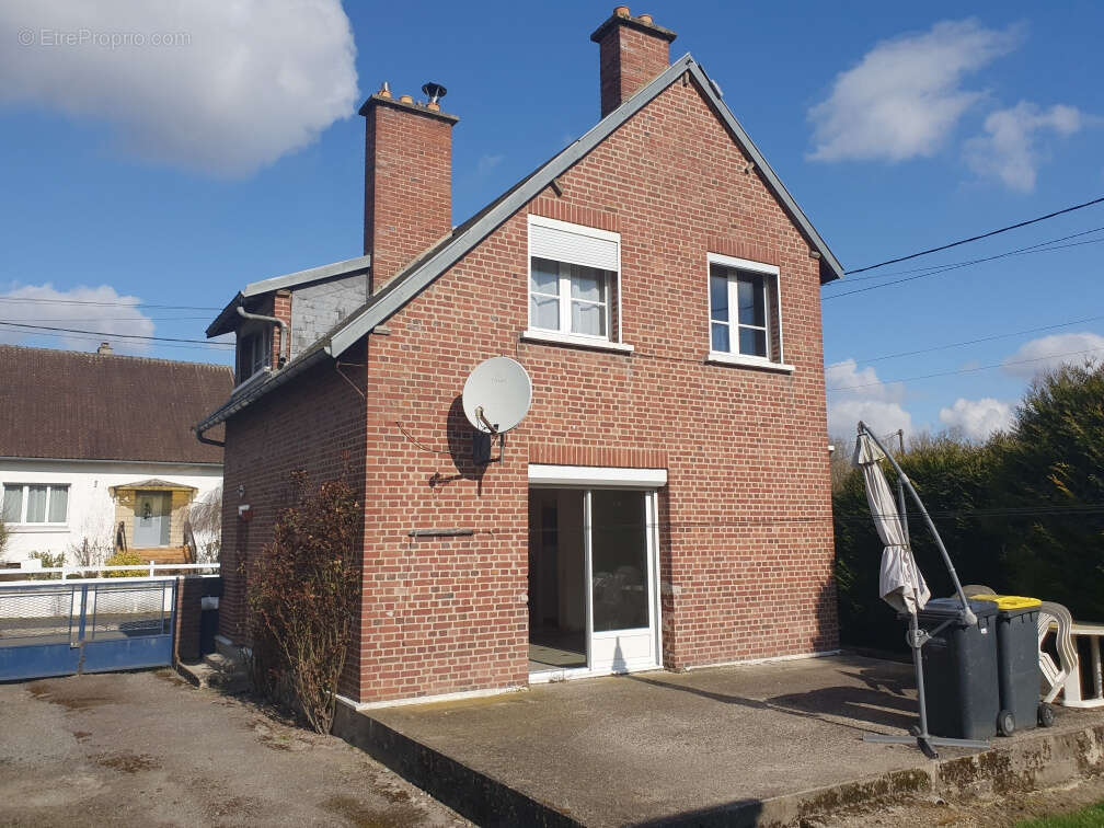Maison à HANGEST-SUR-SOMME