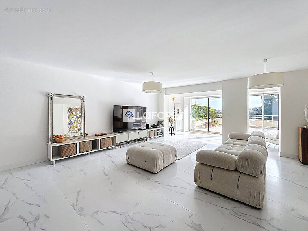 Appartement à BEAUSOLEIL