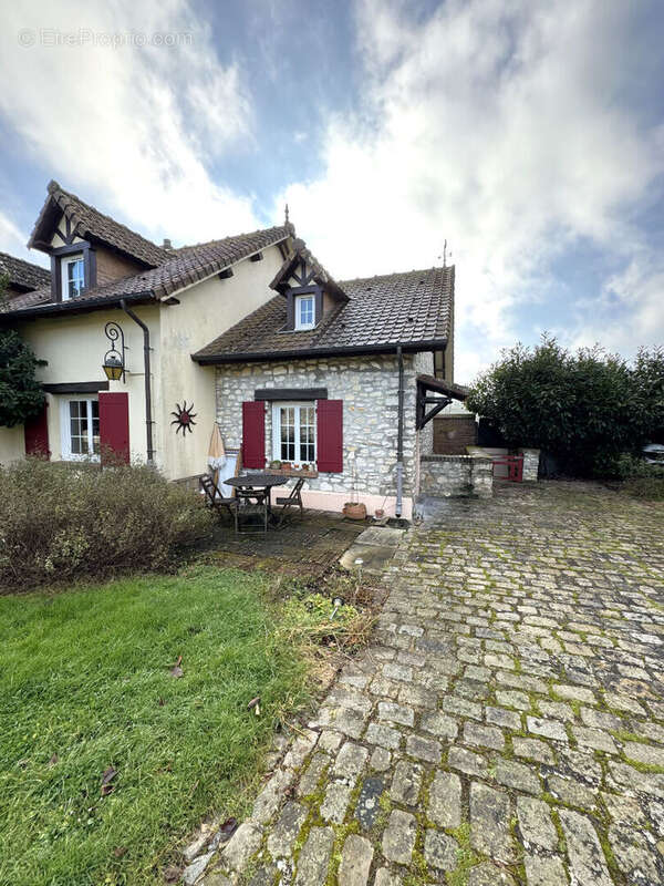 Maison à PACY-SUR-EURE