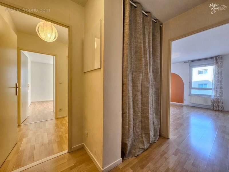 Appartement à LYON-8E