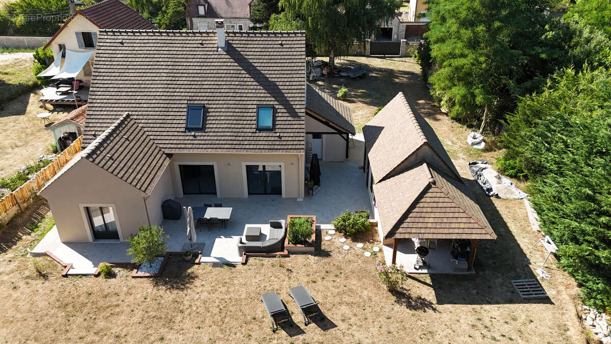 Maison à NOISY-SUR-ECOLE