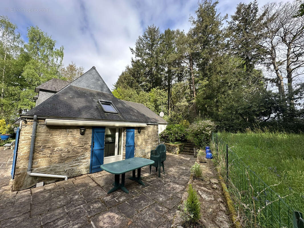 Maison à CAMORS